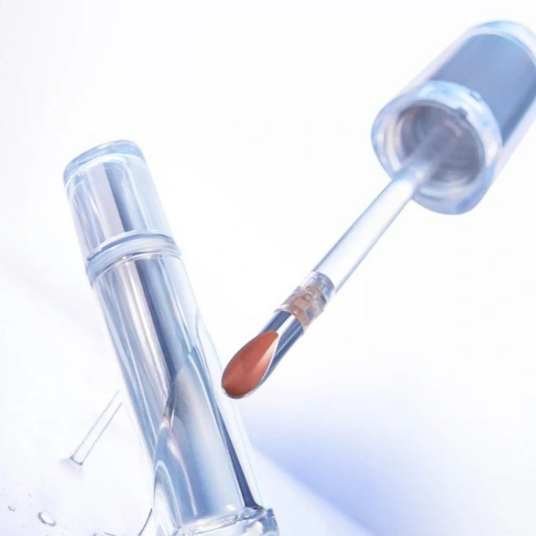 LumiGloss – Le Gloss Qui Illumine et Hydrate vos Lèvres